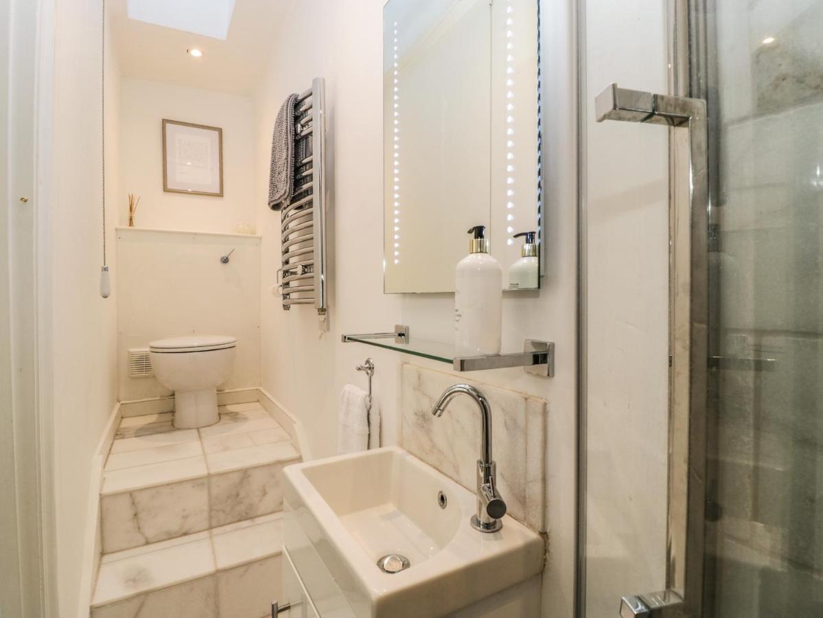 23 Daniel Street Villa Бат Екстериор снимка