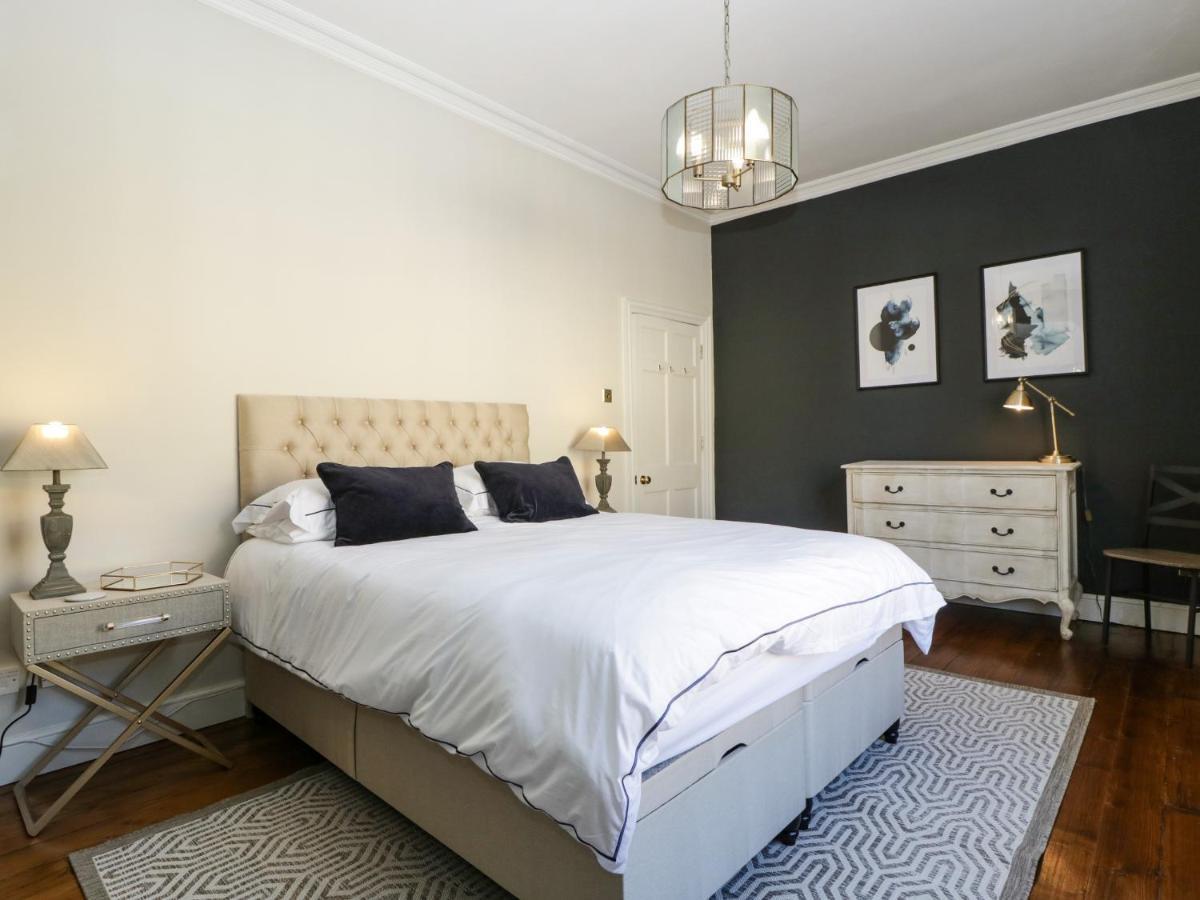 23 Daniel Street Villa Бат Екстериор снимка